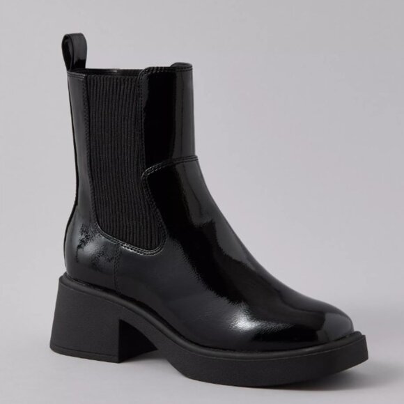 AE Vegan Leather Chelsea Boot - Picture 1 of 3